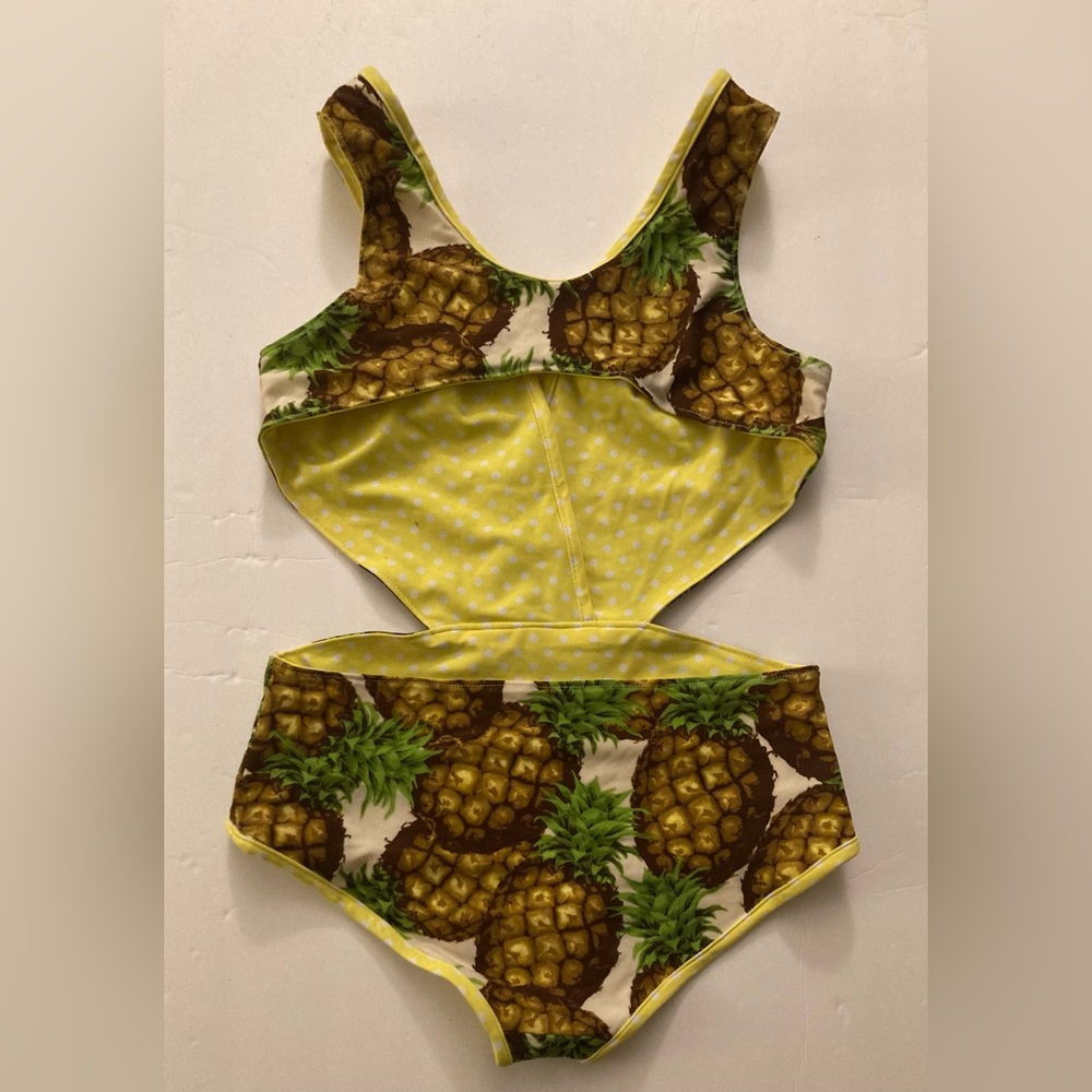 Yellow Pineapple And Polka Dots Pattern Print 2 I… - image 4